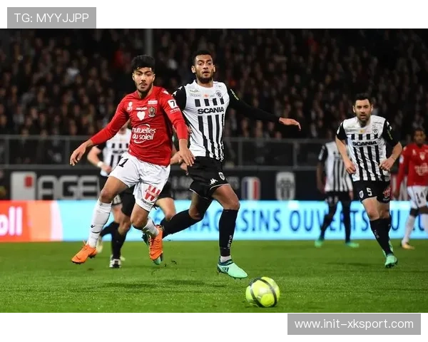 亚特兰大积分超越科莫升至第六，欧战资格争夺白热化