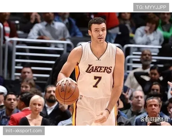 杰林·威廉姆斯30分11篮板创生涯新高,雷霆虽败但年轻球员成长